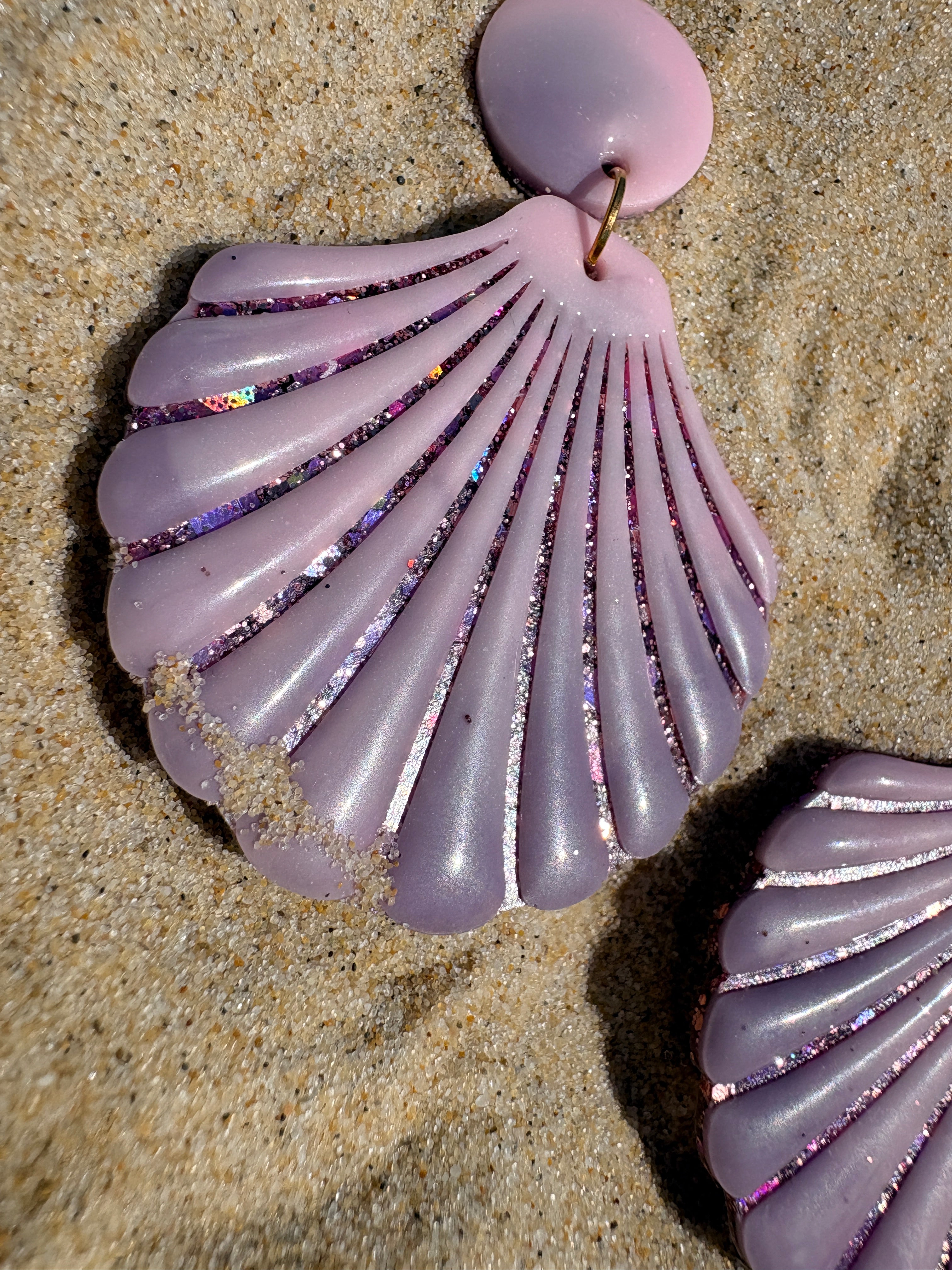 Les grands coquillages 🐚 - Violet/Rose et paillettes dorées roses et violettes