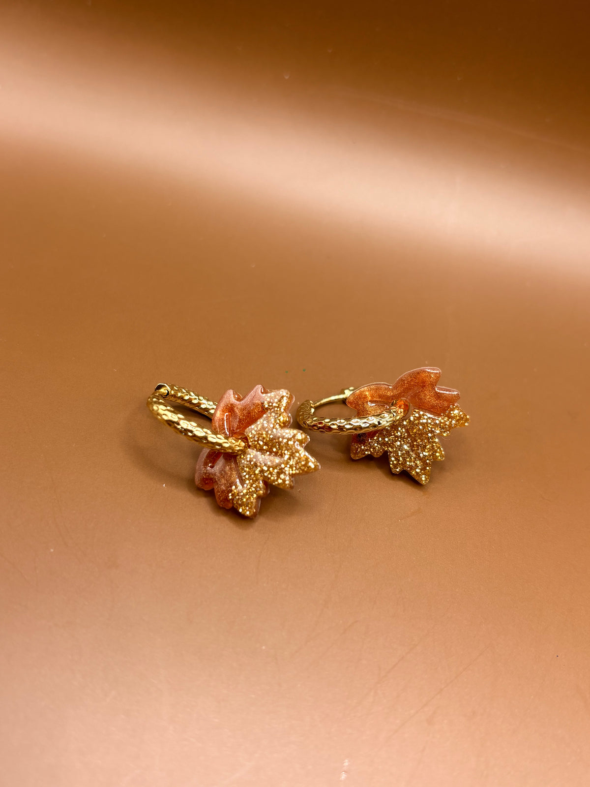 Pampilles Feuilles d’Erable (sans créole ) - Marrons & paillettes dorées
