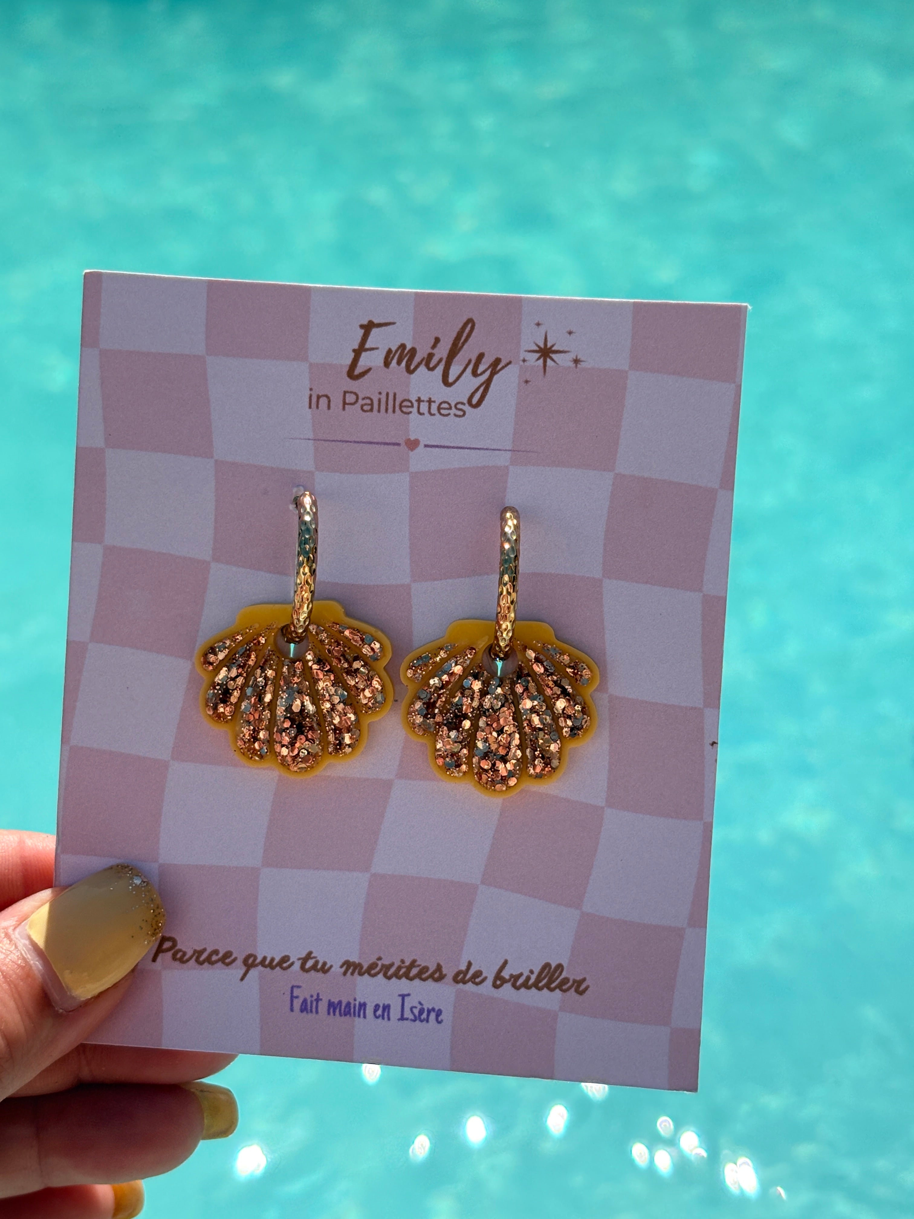 Coquillages Jaune & Paillettes dorées (sans créole)