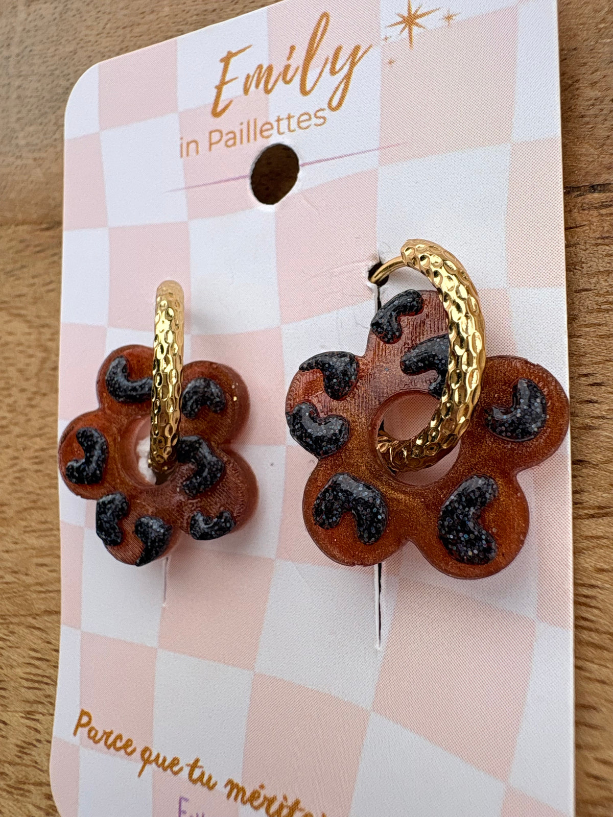 Les fleurs léopards - marron &  noir ( sans créoles )