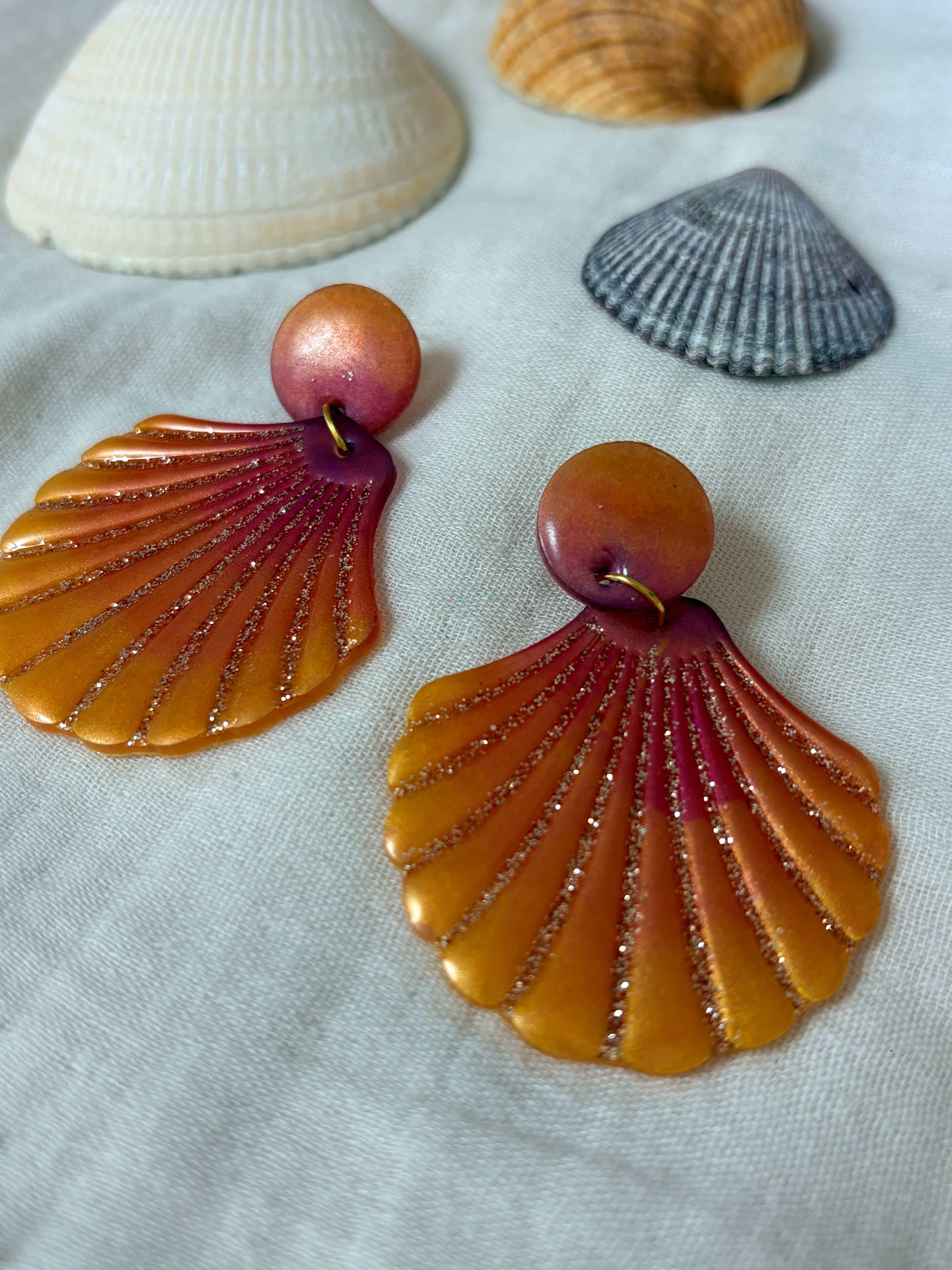 Les grands coquillages 🐚 -  Sunset irisé et paillettes dorées
