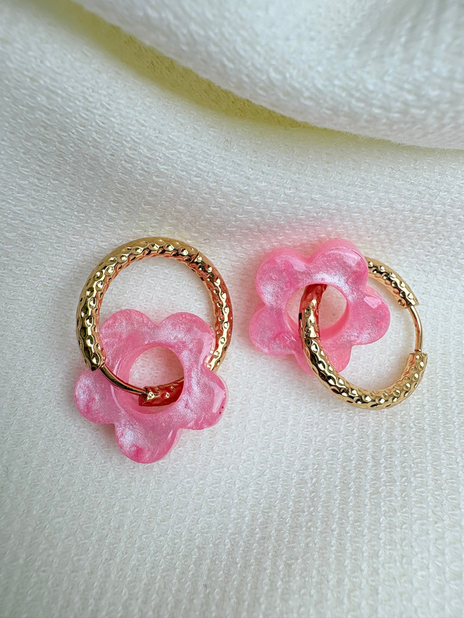 Pampilles Fleurs - taille S - Rose pastel nacré (sans créoles)