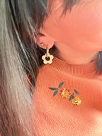 Pampilles Fleurs - taille S - Jaune Pastel Nacré (sans créoles)