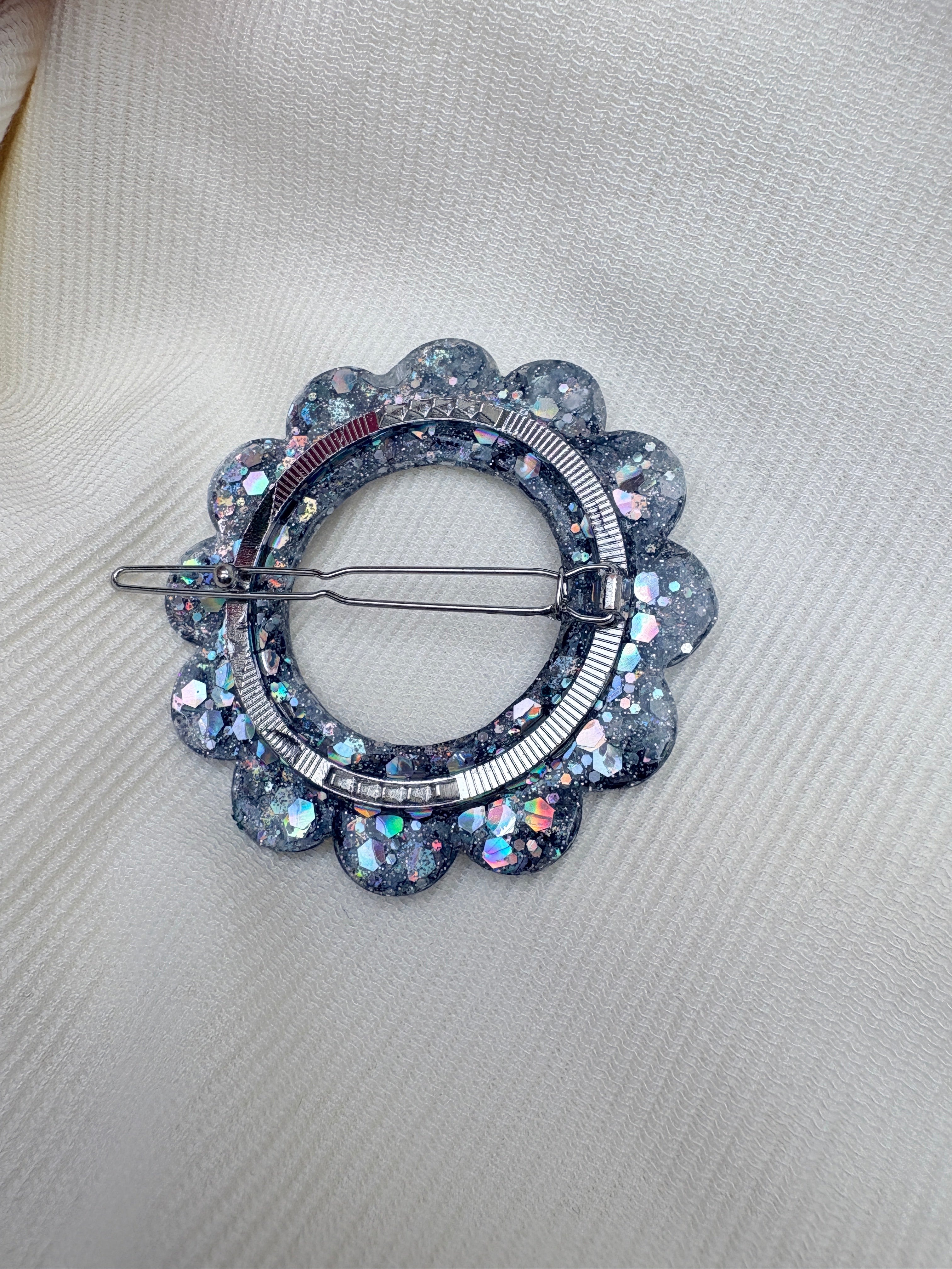 Barrette Fleur - Paillettes argentées