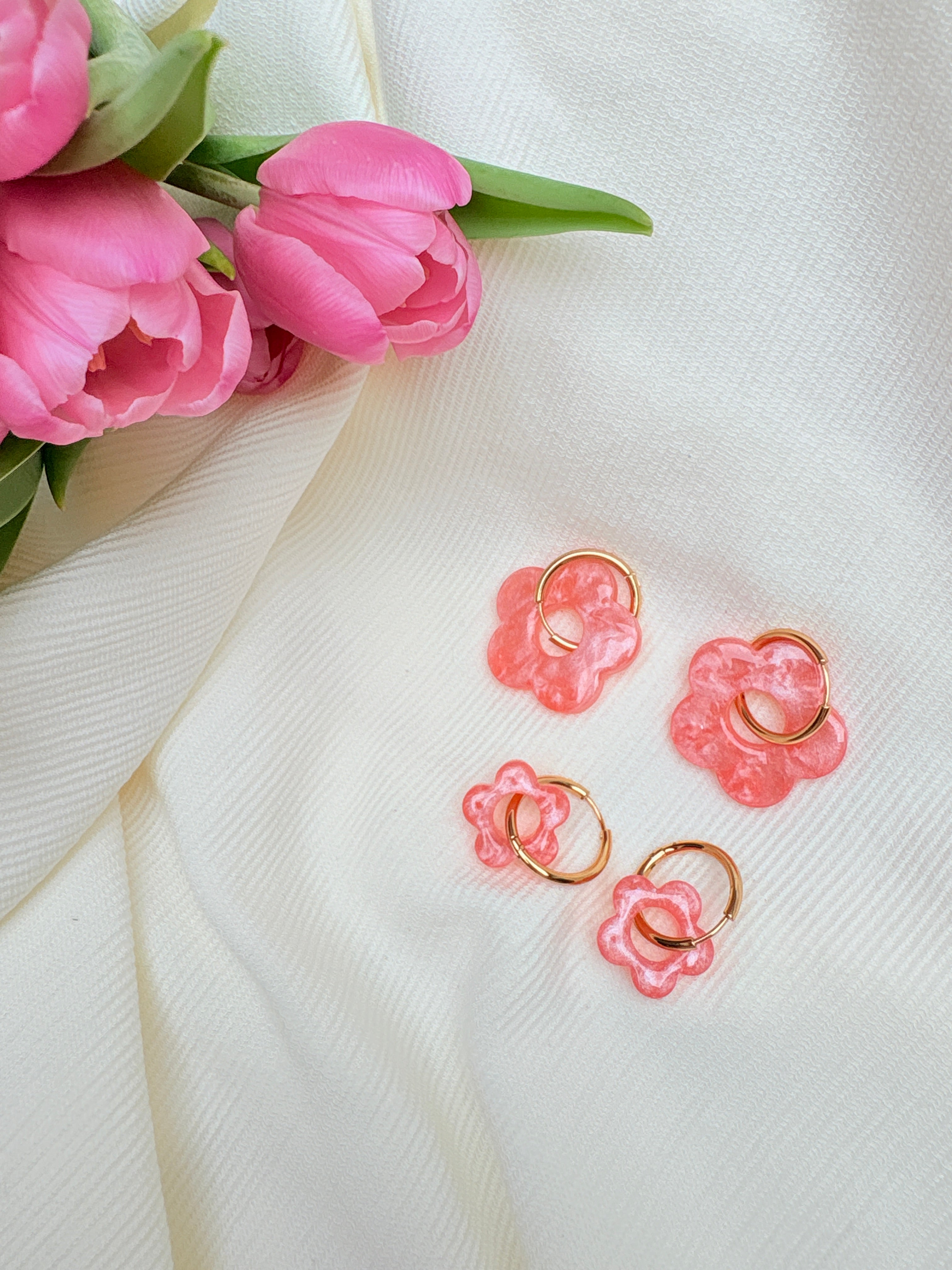Pampilles Fleurs - taille S - pêche melba nacré (sans créoles)