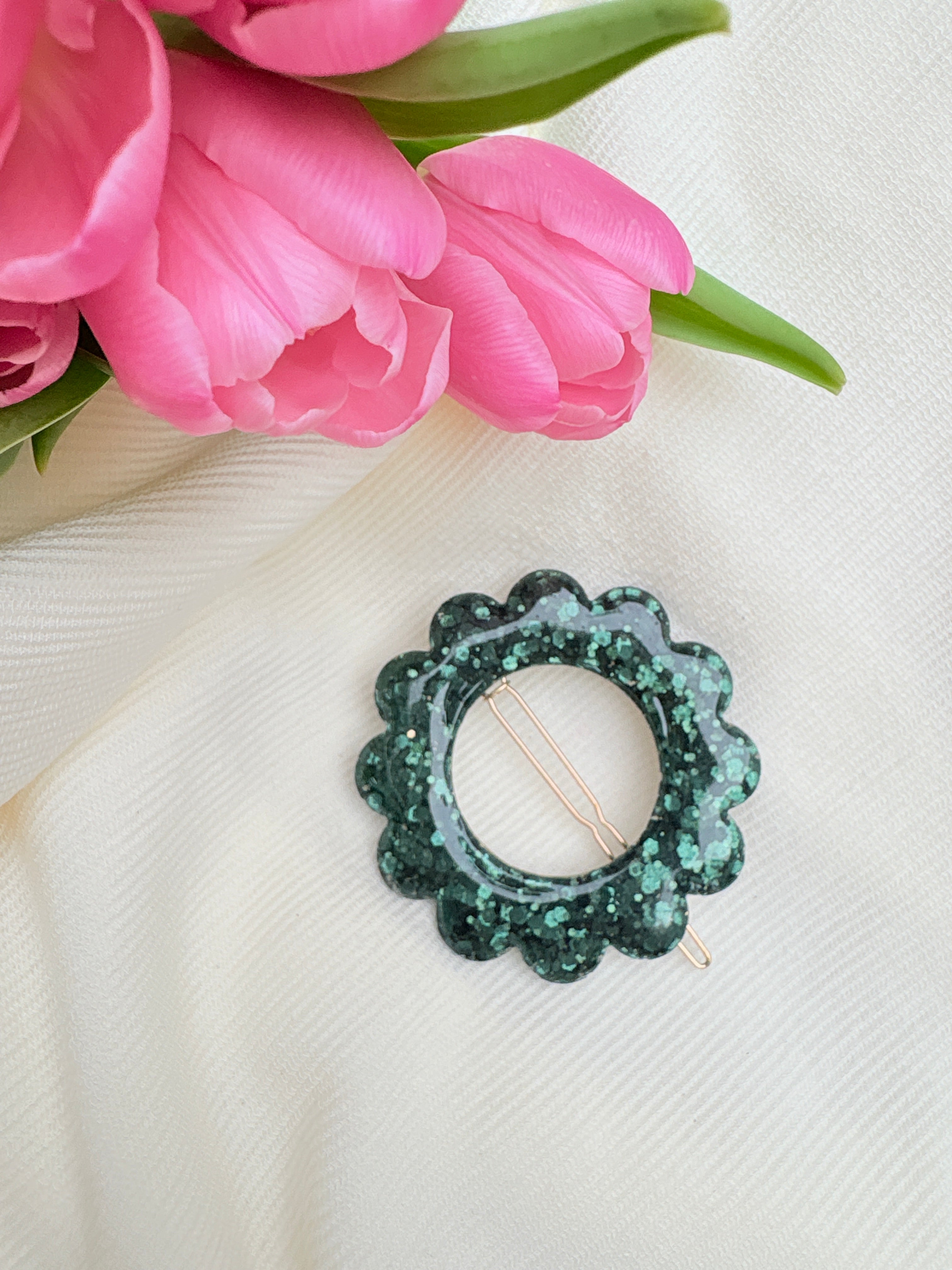 Barrette Fleur - Paillettes vert sapin