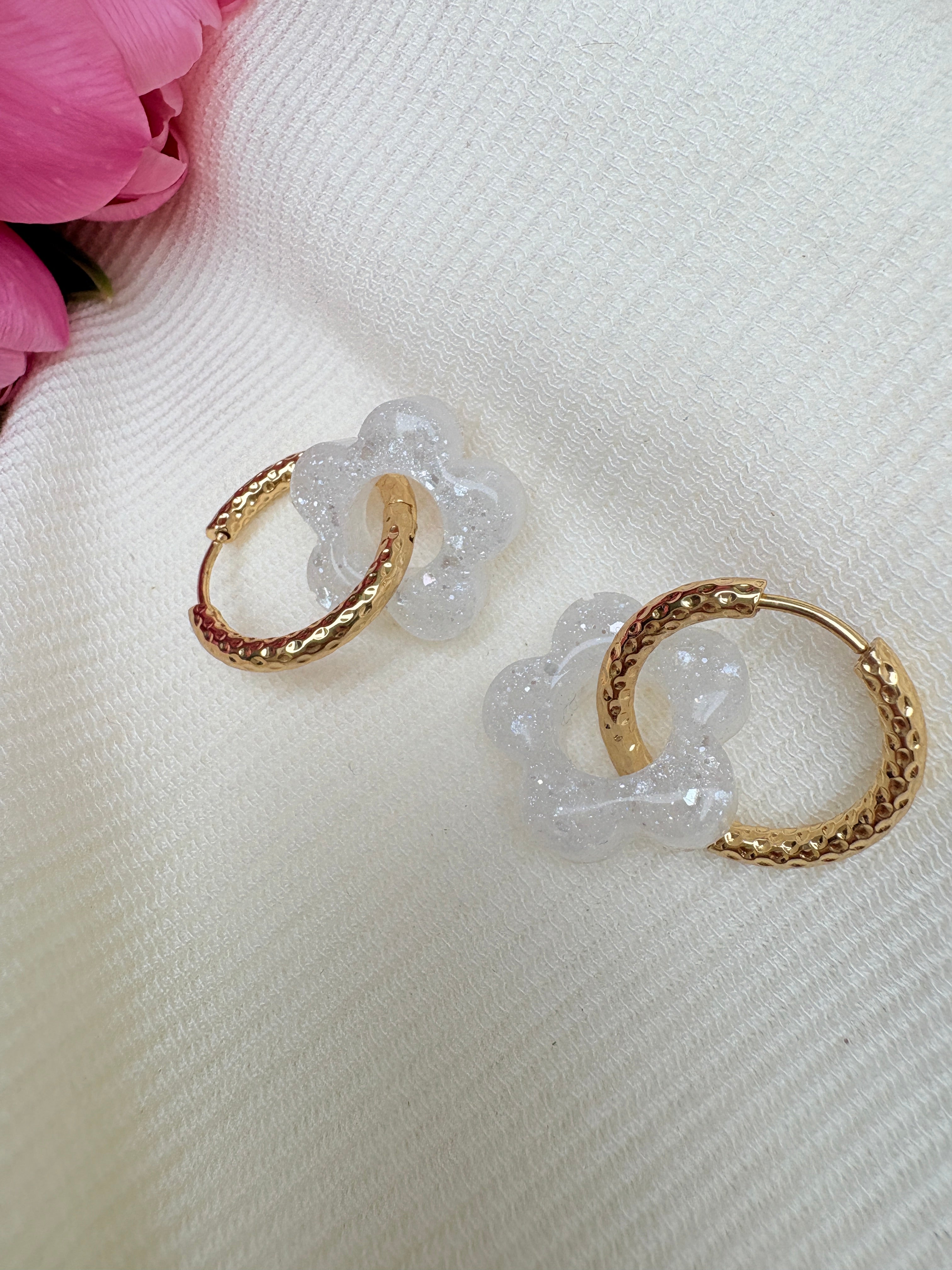 Pampilles Fleurs - taille S - Blanc pailleté (sans créoles)