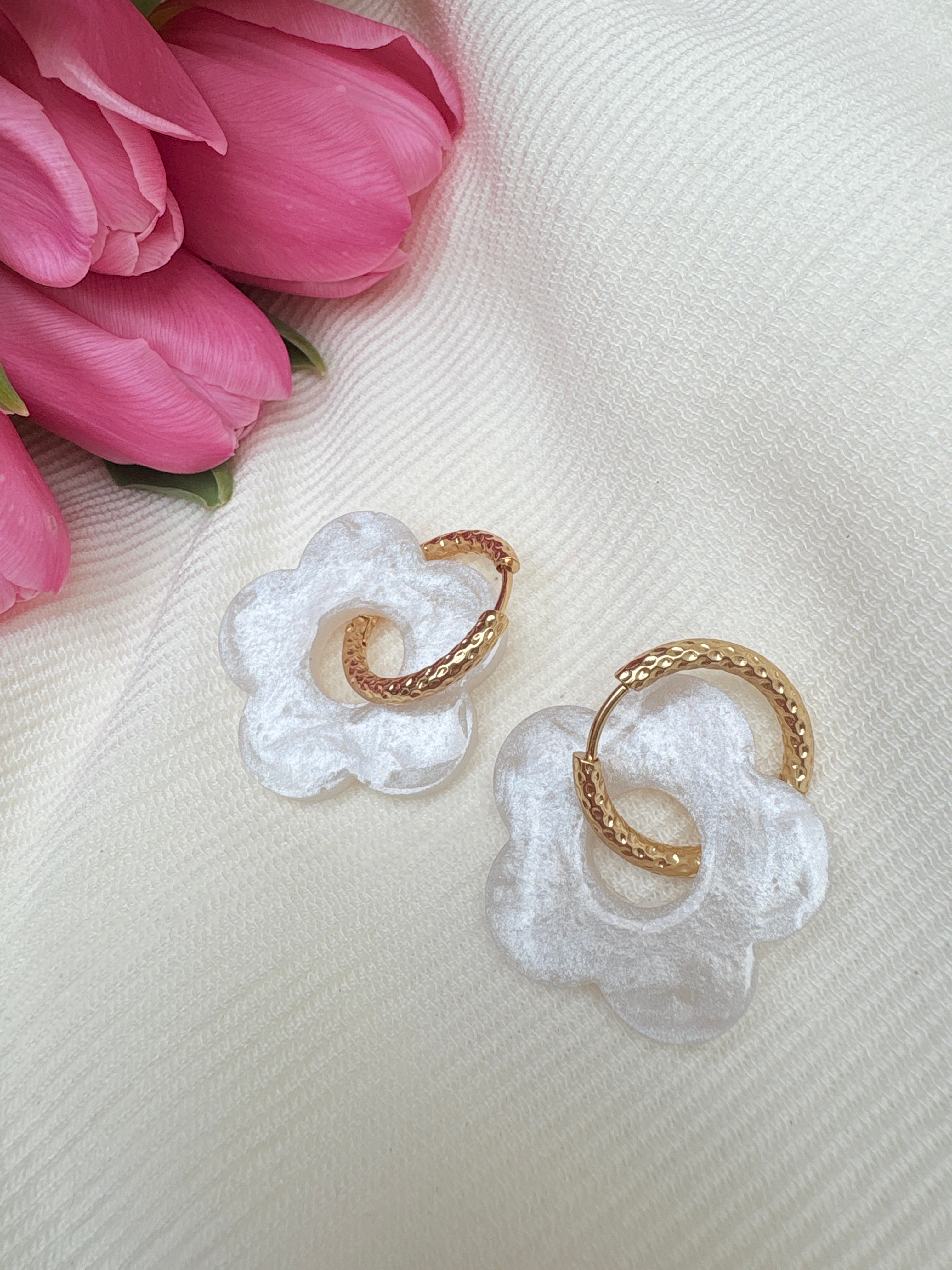 Pampilles Fleurs - taille XL - Blanc nacré (sans créoles)