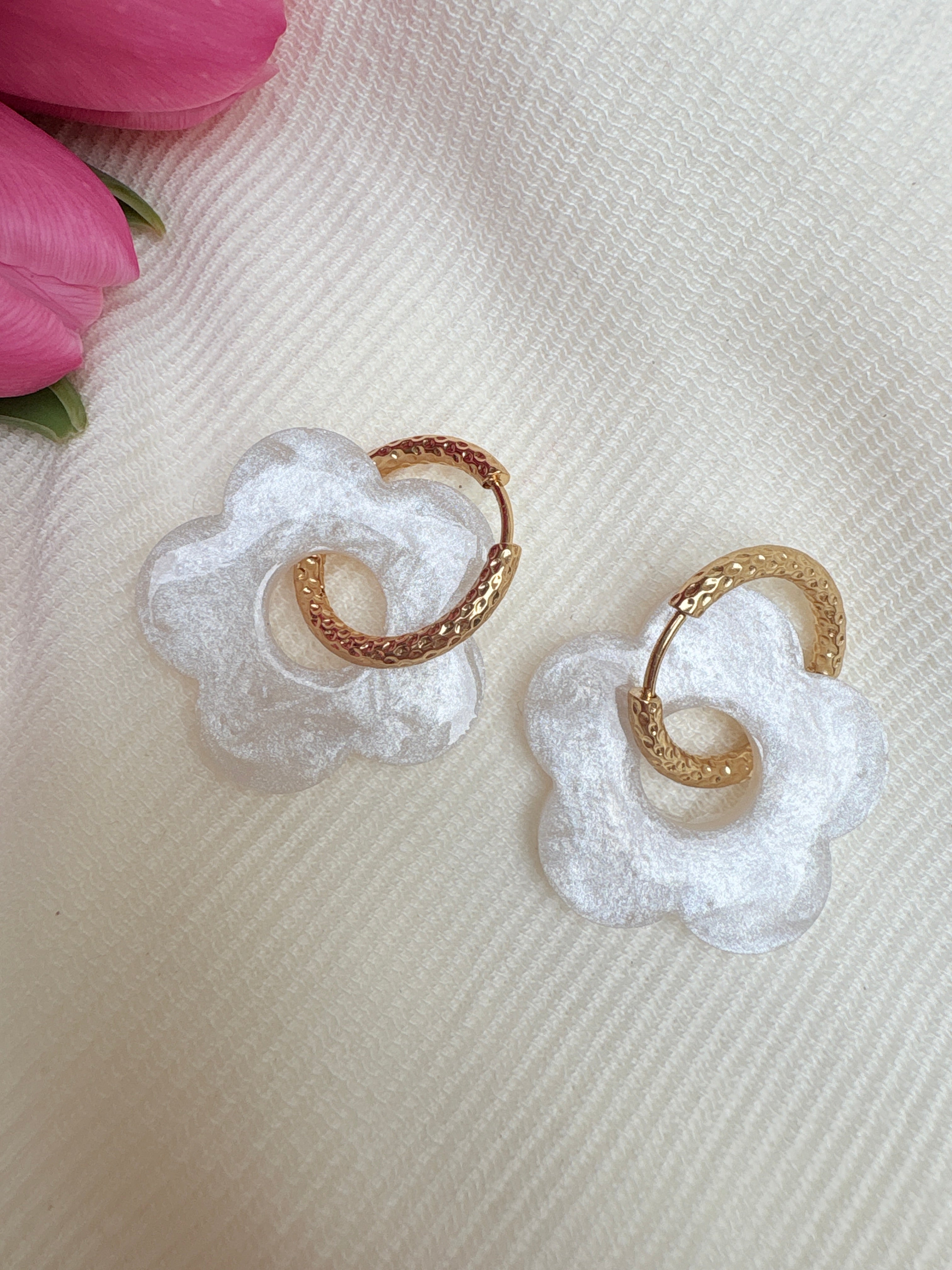 Pampilles Fleurs - taille XL - Blanc nacré (sans créoles)