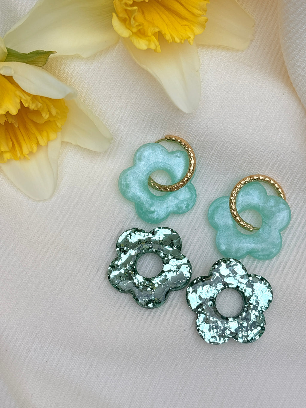 Pampilles Fleurs - taille XL - menthe nacrée (sans créoles)